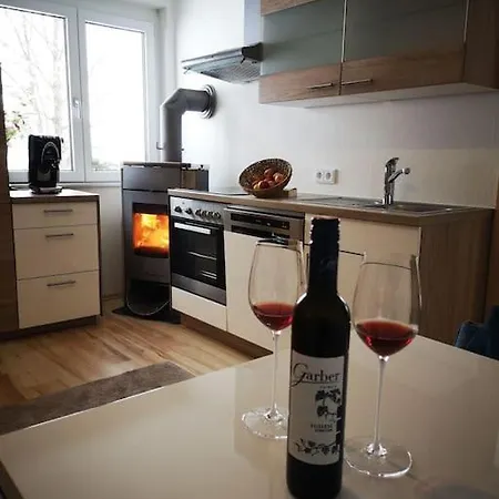Direkt Am Weingut Garber アパート *