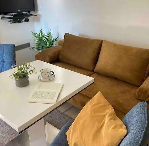 Direkt Am Weingut Garber *